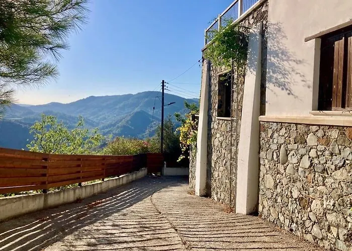 Casa vacanze Traditional House With Mountain View - Village